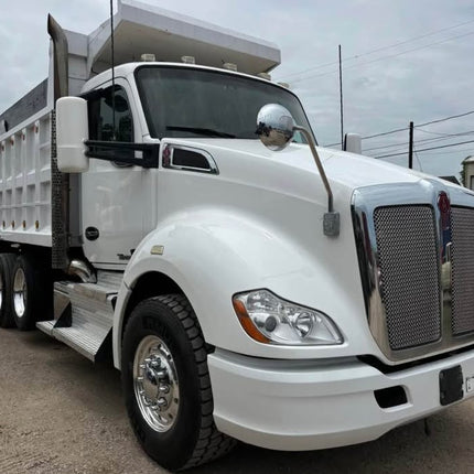 2014 Kenworth T680 Tri Axle Dump Truck-$65,000.00