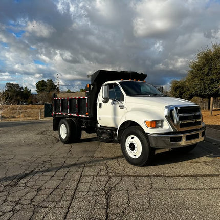 2012 Ford F750 XL Single Axle Dump Truck $42,500 (Yucaipa, CA)