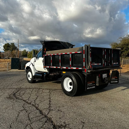2012 Ford F750 XL Single Axle Dump Truck $42,500 (Yucaipa, CA)