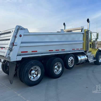 2012 Kenworth T800 Triaxle Dump Truck $115,000 (Cascade, MT)