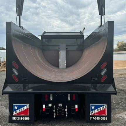 2016 Mack Pinnacle CXU613 Triaxle Dump truck $79,900 (Fort Worth, TX)