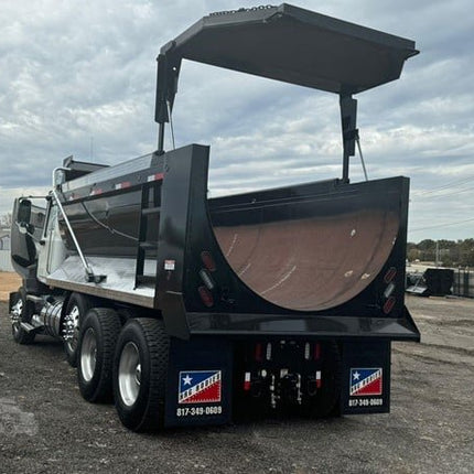 2016 Mack Pinnacle CXU613 Triaxle Dump truck $79,900 (Fort Worth, TX)