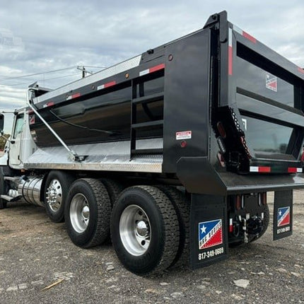 2016 Mack Pinnacle CXU613 Triaxle Dump truck $79,900 (Fort Worth, TX)