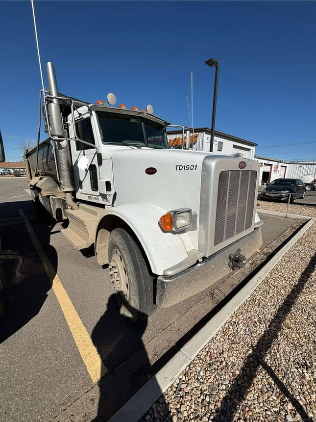 2019 Peterbilt 367 Tandem Axle Dump Truck $129,000 (Springdale, AR)