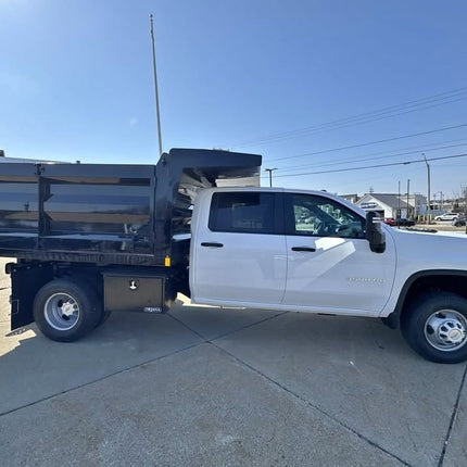 2025 Chevrolet Silverado 3500 Single Axle Dump Truck $79,999 (Quincy, MA)