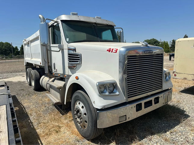2012 Freightliner Coronado Tandem Axle Dump Truck $85,000 (Sanger, CA)