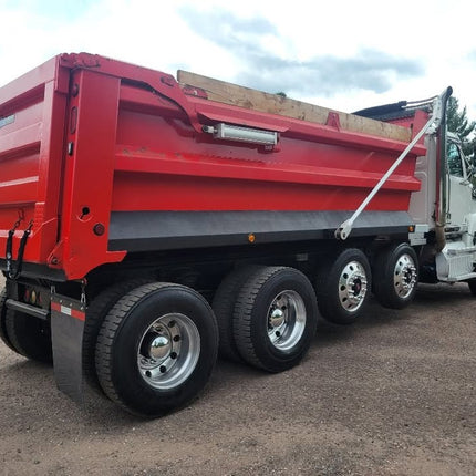 2018 Western Star 4700 Quad Axle Dump Truck $149,500 (Minocqua, WI)