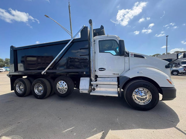 2018 Kenworth T680 Triaxle Dump Truck $123,456 (Atlanta, GA)