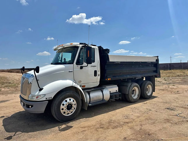 2013 International 8600 Tandem Axle Dump Truck $27,000 (Sanger, CA)