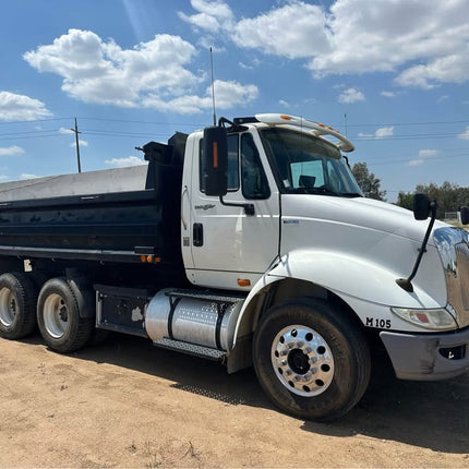 2013 International 8600 Tandem Axle Dump Truck $27,000 (Sanger, CA)