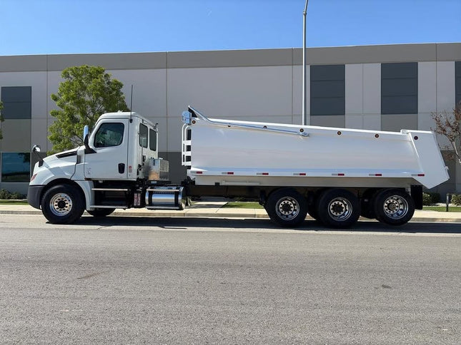 2019 Freightliner Cascadia 126 Tri Axle Dump Truck $156,900 (Santa Maria, CA)