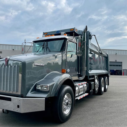 2019 Kenworth T800 Triaxle Dump Truck $159,900 (Chatham, VA)