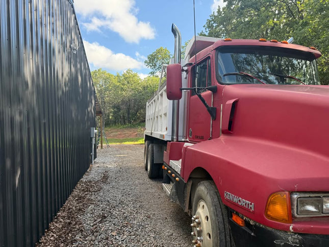1995 Kenworth T600 Tandem Axle Dump Truck $30,000