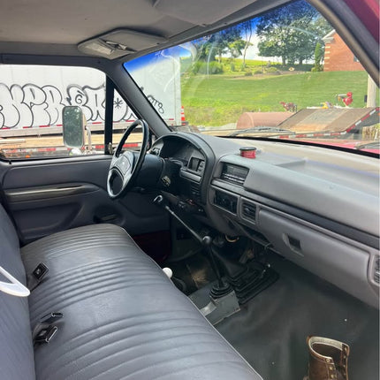 1993 Ford F450 XL Single Axle Dump Truck $15,000 (Uniontown, PA)