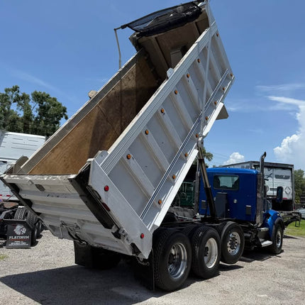 2016 Kenworth T880 Tri Axle Dump Truck $99,999 (Tampa, FL)