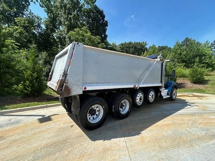 2019 Kenworth T880 Quad Axle Dump Truck $134,950 (Belton, MO)