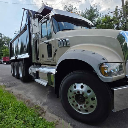 2018 Mack Granite Triaxle Dump Truck $99,000 (Springfield, VA)