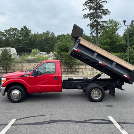 2011 Ford F350 Single Axle Dump Truck $24,990 (Abington, MA)