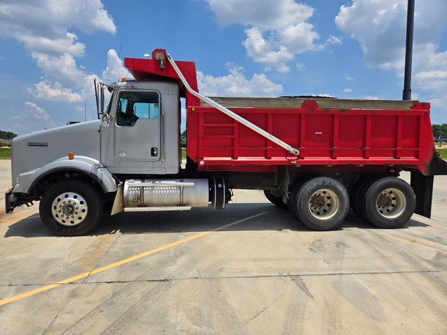 2013 Kenworth T800 Tandem Axle Dump Truck $79,950 (McDonough, GA)
