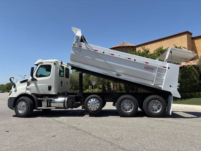 2019 Freightliner Cascadia 126 Tri Axle Dump Truck $146,900 (Santa Maria, CA)