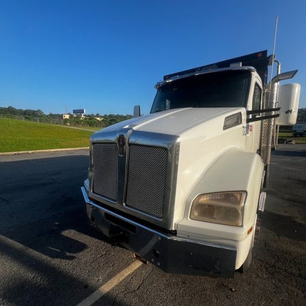 2016 Kenworth T880 Tandem Axle Dump Truck $112,000 (Memphis, TN)