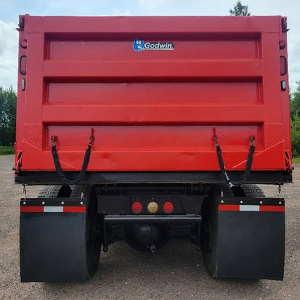 2018 Western Star 4700 Quad Axle Dump Truck $149,500 (Minocqua, WI)