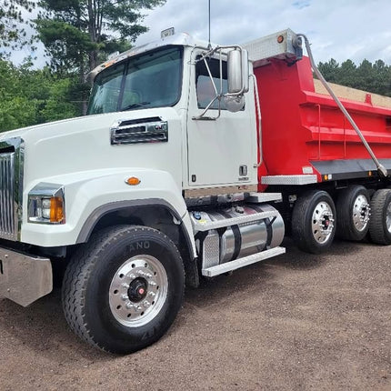 2018 Western Star 4700 Quad Axle Dump Truck $149,500 (Minocqua, WI)