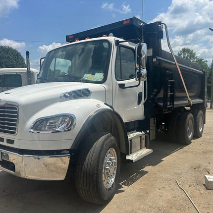 2024 Freightliner Cascadia Tandem Axle Dump Truck $159,999 (Chattanooga, TN)