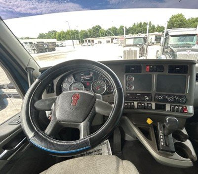 2016 Kenworth T880 Tandem Axle Dump Truck $129,950 (Jacksonville, FL)
