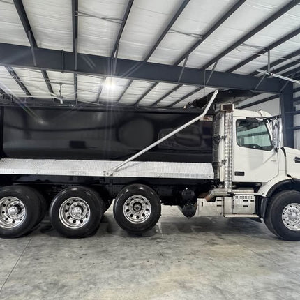 2019 Volvo Tri Axle Dump Truck $124,500 (Pell City, AL)