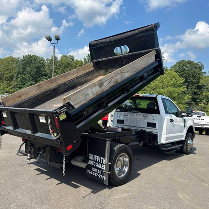 2022 Ford F350 SD Single Axle Dump Truck $57,900 (Home, PA)