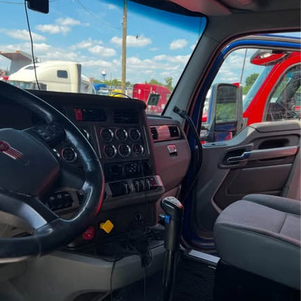 2017 Kenworth T880 Triaxle Dump Truck $113,000 (Bloomfield, NJ)