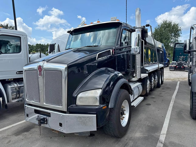 2022 Kenworth T880 Quint Axle Dump Truck $179,950 (Clayton, NC)