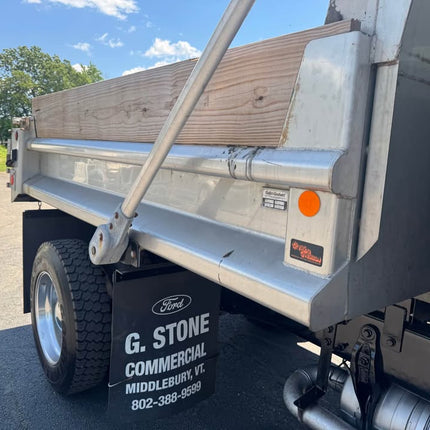 2019 International 4300 Single Axle Dump Truck $64,900 (Kingston, NH)