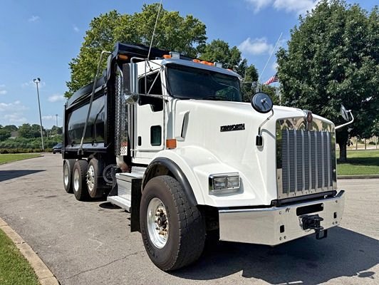 2020 Kenworth T800 Triaxle Dump Truck $179,950 (Van Buren, AR)