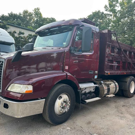 2018 Volvo Tandem Axle Dump Truck $65,000 (Atlanta, GA)