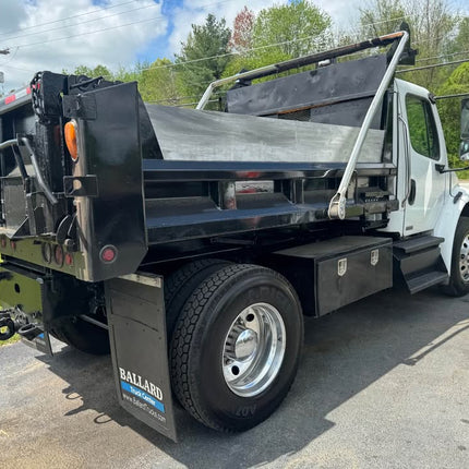 2011 Freightliner M2 Single Axle Dump Truck $38,500 (Kingston, NH)