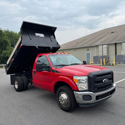 2011 Ford F350 Single Axle Dump Truck $24,990 (Abington, MA)