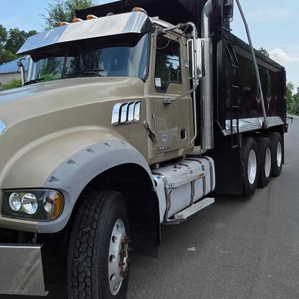 2018 Mack Granite Triaxle Dump Truck $99,000 (Springfield, VA)