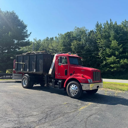 2001 Peterbilt 330 Single Axle Dump Truck $29,900 (Kingston, NH)