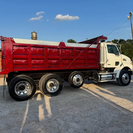 2007 Sterling L9000 Tri Axle  Dump Truck $34,500 (Houston, TX)