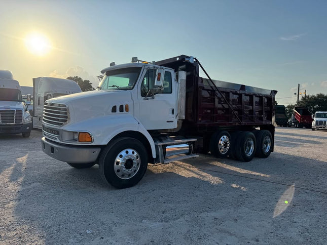 2007 Sterling L9000 Tri Axle  Dump Truck $34,500 (Houston, TX)