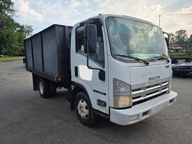 2007 Isuzu NPR Single Axle Dump Truck $17,999 (South Amboy, NJ)