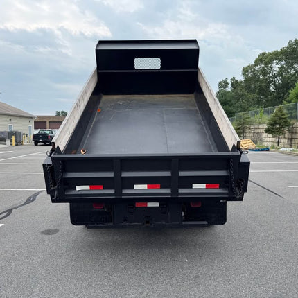 2011 Ford F350 Single Axle Dump Truck $24,990 (Abington, MA)