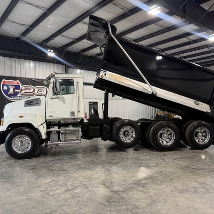2014 Western Star 4700 Tri Axle Dump Truck $79,500 (Pell City, AL)