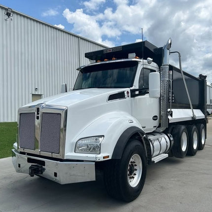 2019 Kenworth T880 Tri Axle Dump Truck $159,950 (Dallas, TX)