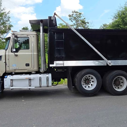 2018 Mack Granite Triaxle Dump Truck $99,000 (Springfield, VA)