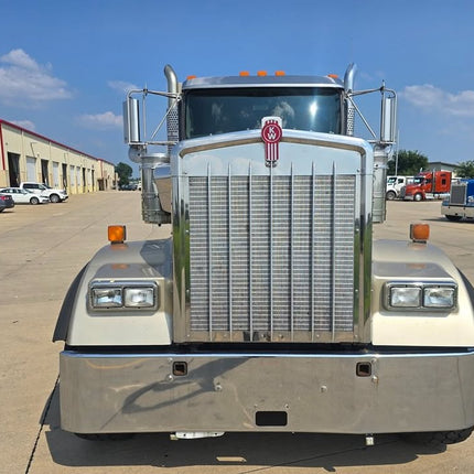 2011 Kenworth w900L Tri Axle Dump Truck $99, 950 (Des Moines, IA)