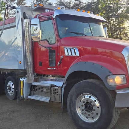 2018 Mack Granite Gu713 Quad Axle Dump Truck $98,000 (Springfield, VA)