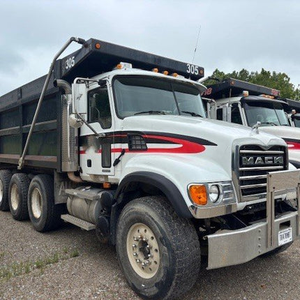 2005 Mack Granite Triaxle Dump Truck $59,500 (Indianapolis, IN)